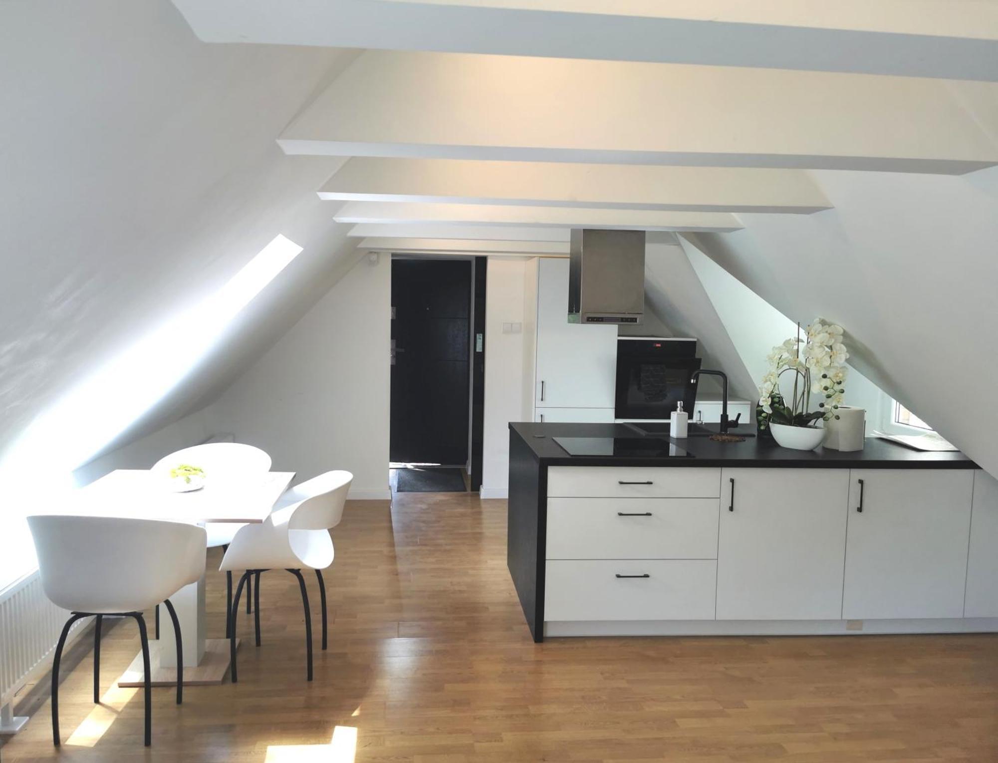 Chillout Apart In The Attic Apartment ลโวเว็ค ชล็องสกี ภายนอก รูปภาพ